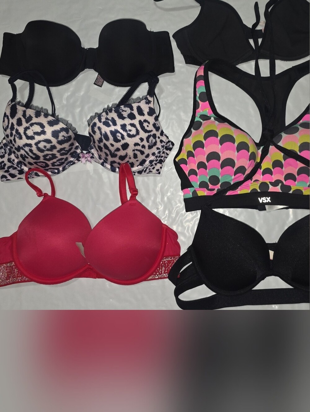 Victoria's Secret Bras in Red, Black, Leopard & Multicolor Scallop Print 34B 6